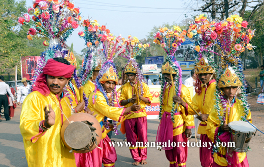 Karavali ustav 2016